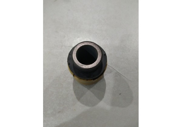 Сайлентблок передньої балки (передній) Renault Megane III, Scenic III, Grand Scenic III, Fluence, 544640005R